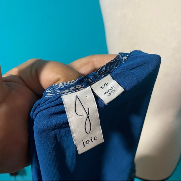 Joie S Blue Floral Metallic Flutter Sleeve Split Neck Chiffon Blouse - Picture 5 of 5